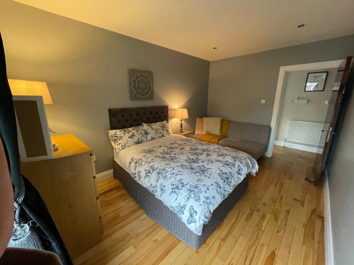 Penthouse Apartment كيلكيني المظهر الخارجي الصورة