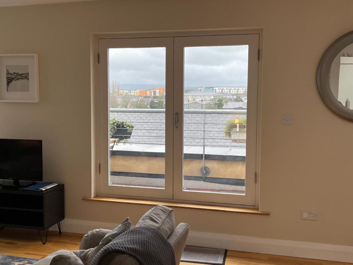Penthouse Apartment كيلكيني المظهر الخارجي الصورة