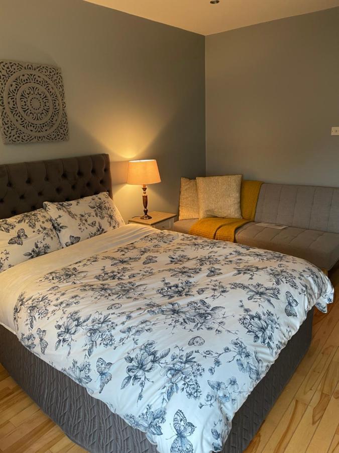 Penthouse Apartment كيلكيني المظهر الخارجي الصورة