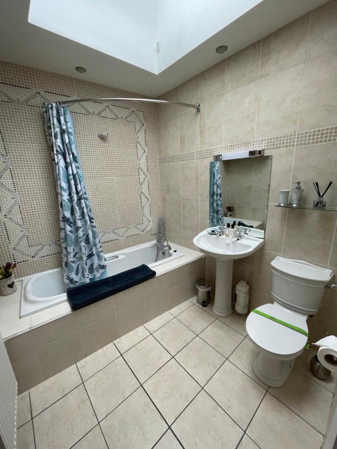 Penthouse Apartment كيلكيني المظهر الخارجي الصورة